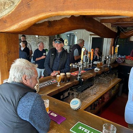 Ty Dderw Country Inn Moelfre Dış mekan fotoğraf