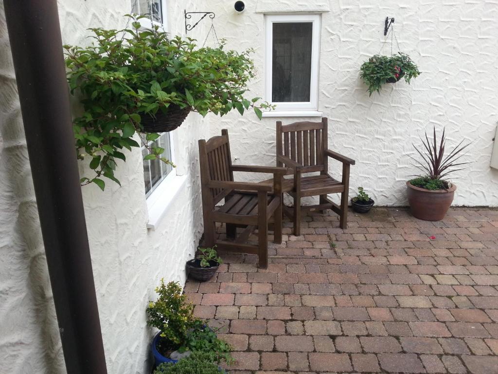 Ty Dderw Country Inn Moelfre Dış mekan fotoğraf