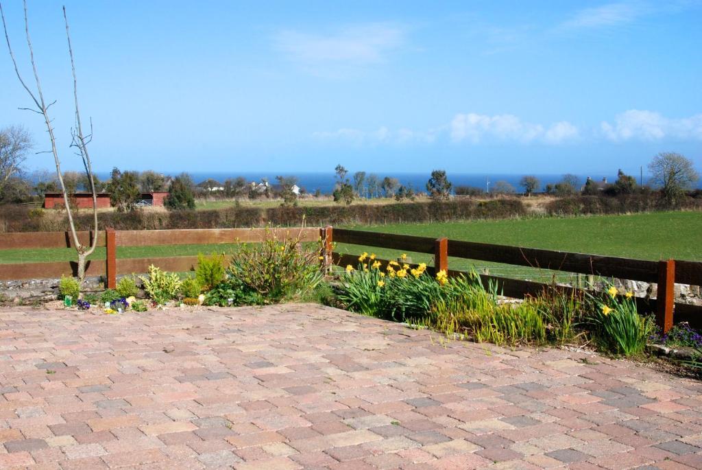 Ty Dderw Country Inn Moelfre Dış mekan fotoğraf