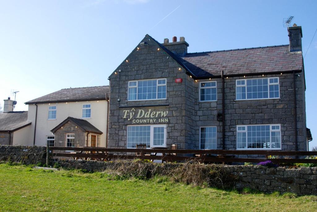 Ty Dderw Country Inn Moelfre Dış mekan fotoğraf