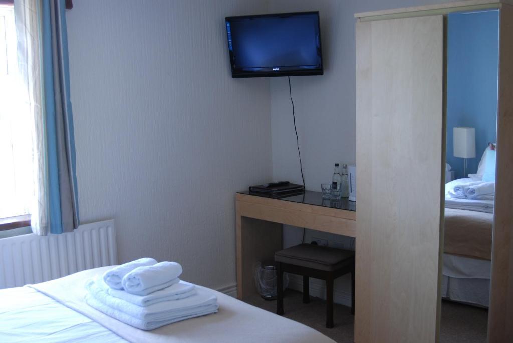 Ty Dderw Country Inn Moelfre Oda fotoğraf