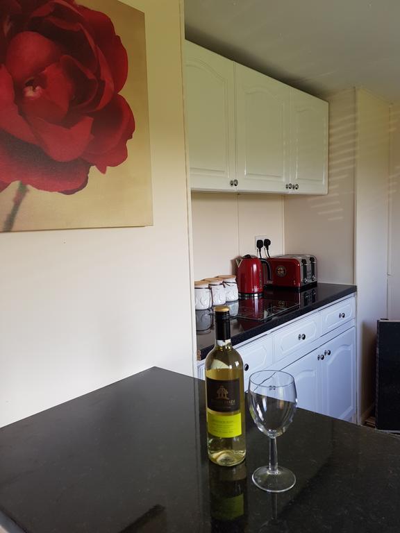 Ty Dderw Country Inn Moelfre Dış mekan fotoğraf